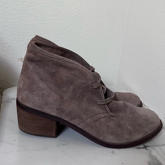 Carlos Santana Macey Boot Lace Up Booties - Picture 4 of 8